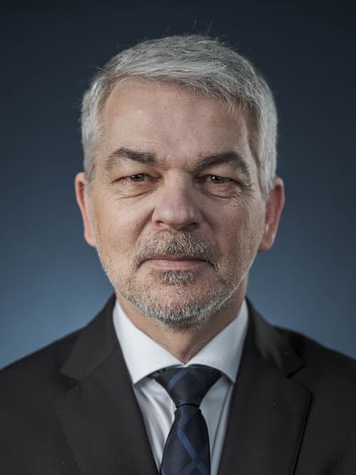 Prof. Dr. Carlo Masala ist wissenschaftlicher Berater bei AKE | SKABE.