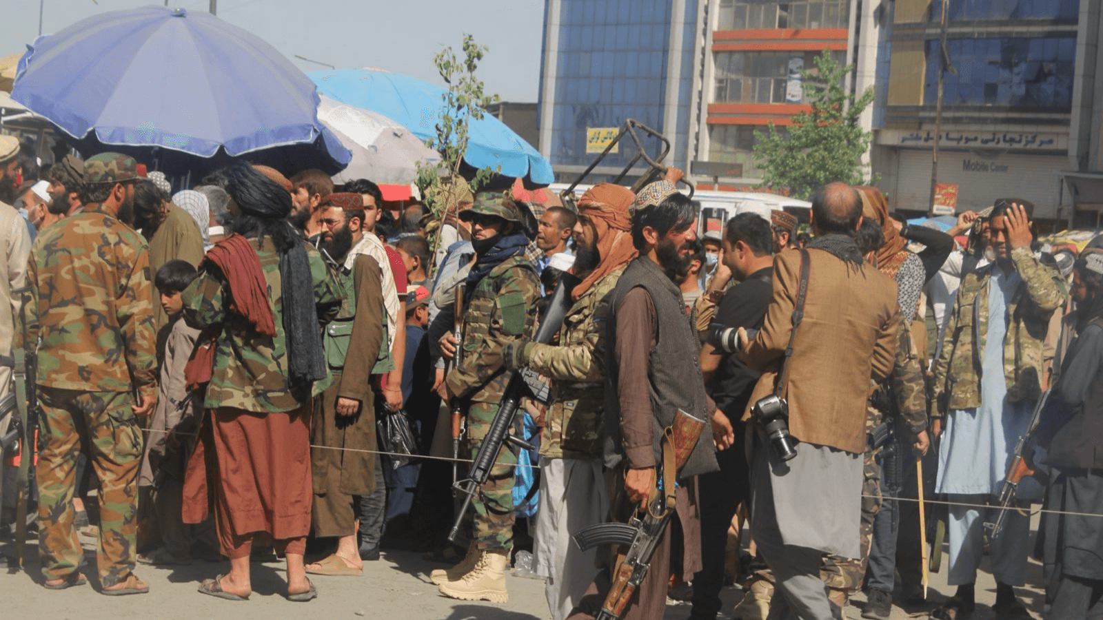 Einmarsch der Taliban in Kabul August 2021: Die Situation ist unübersichtlich, viele Straßen sind gesperrt. © AKE | SKABE GmbH
